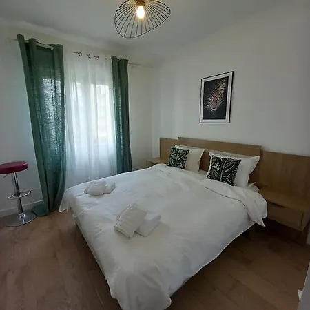 Apartment Cozy Center Of Antibes