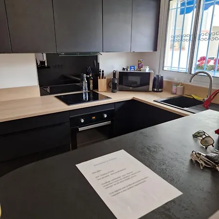 Cozy Center Of Daire