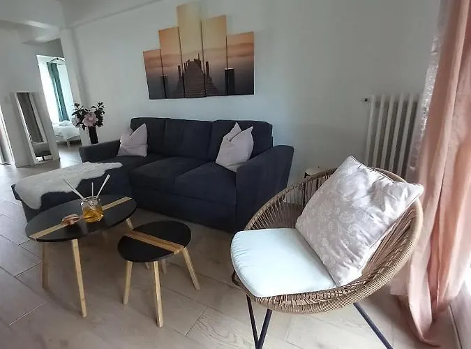 Cozy Center Of Appartamento Antibes